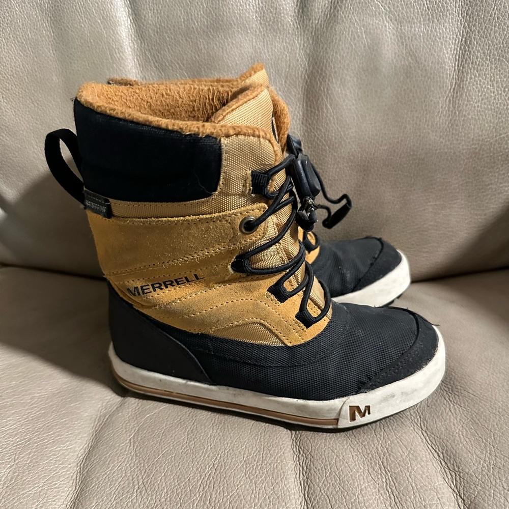 Merrell kids snow boots 11c